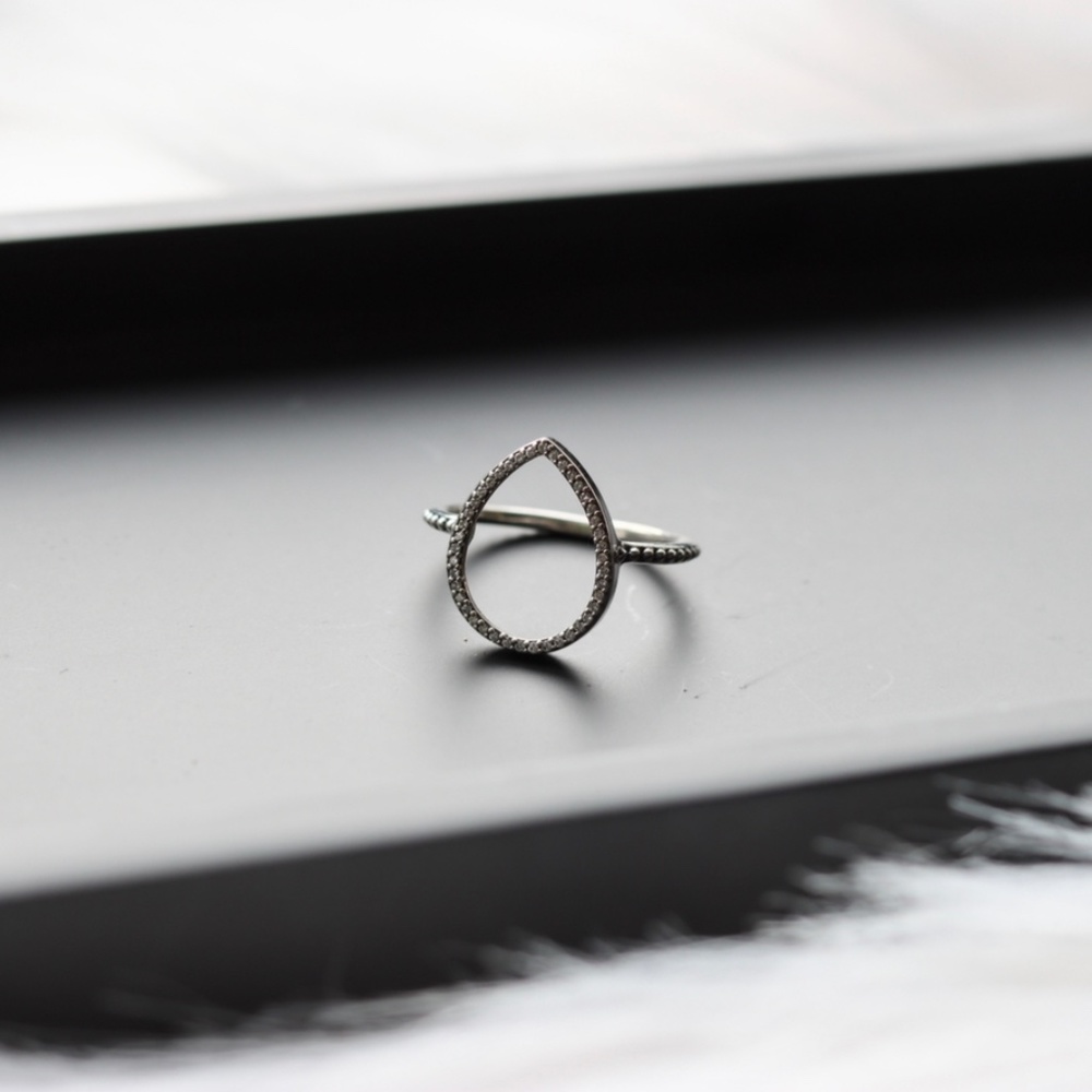 Pandora Teardrop Diamond Ring